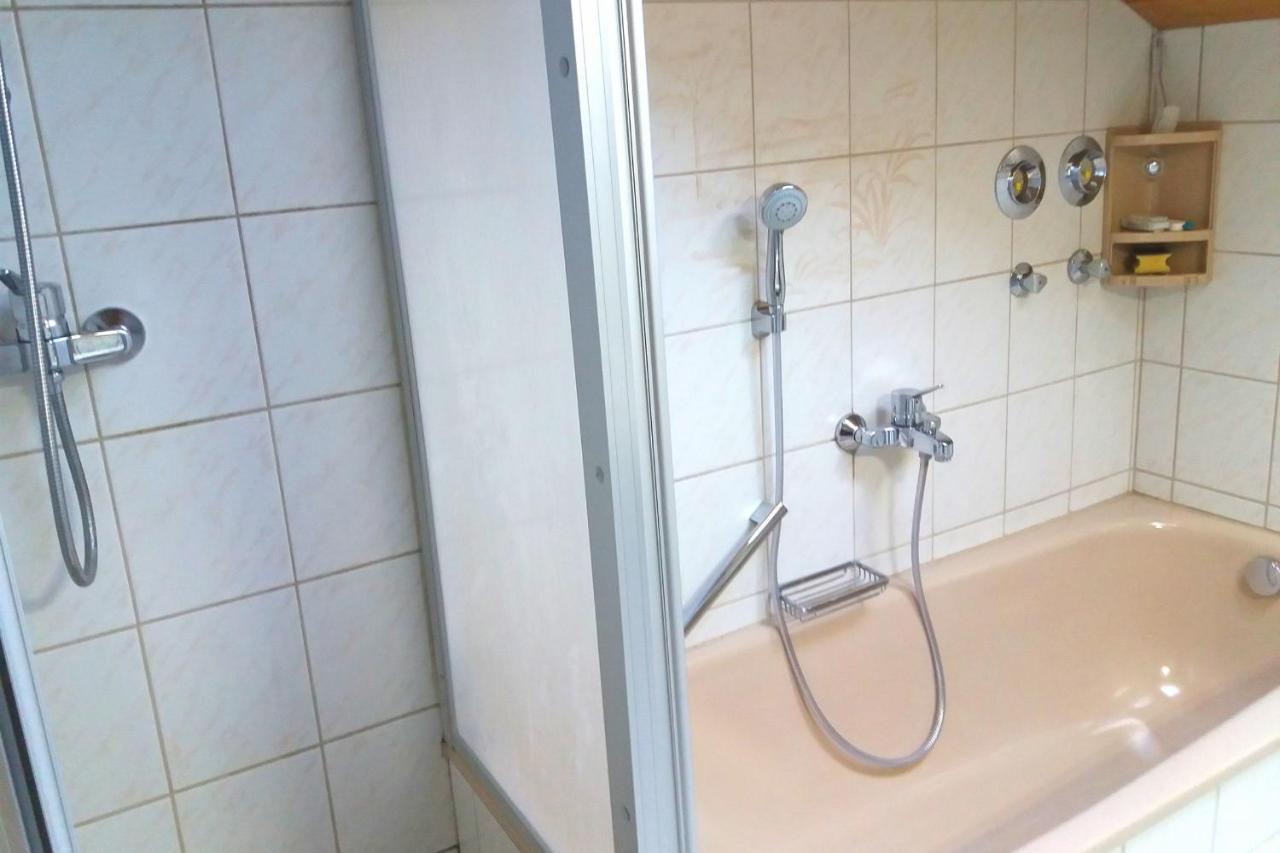 Ferienwohnung Schaeffer อัสเชา อิม คีมเกา ภายนอก รูปภาพ