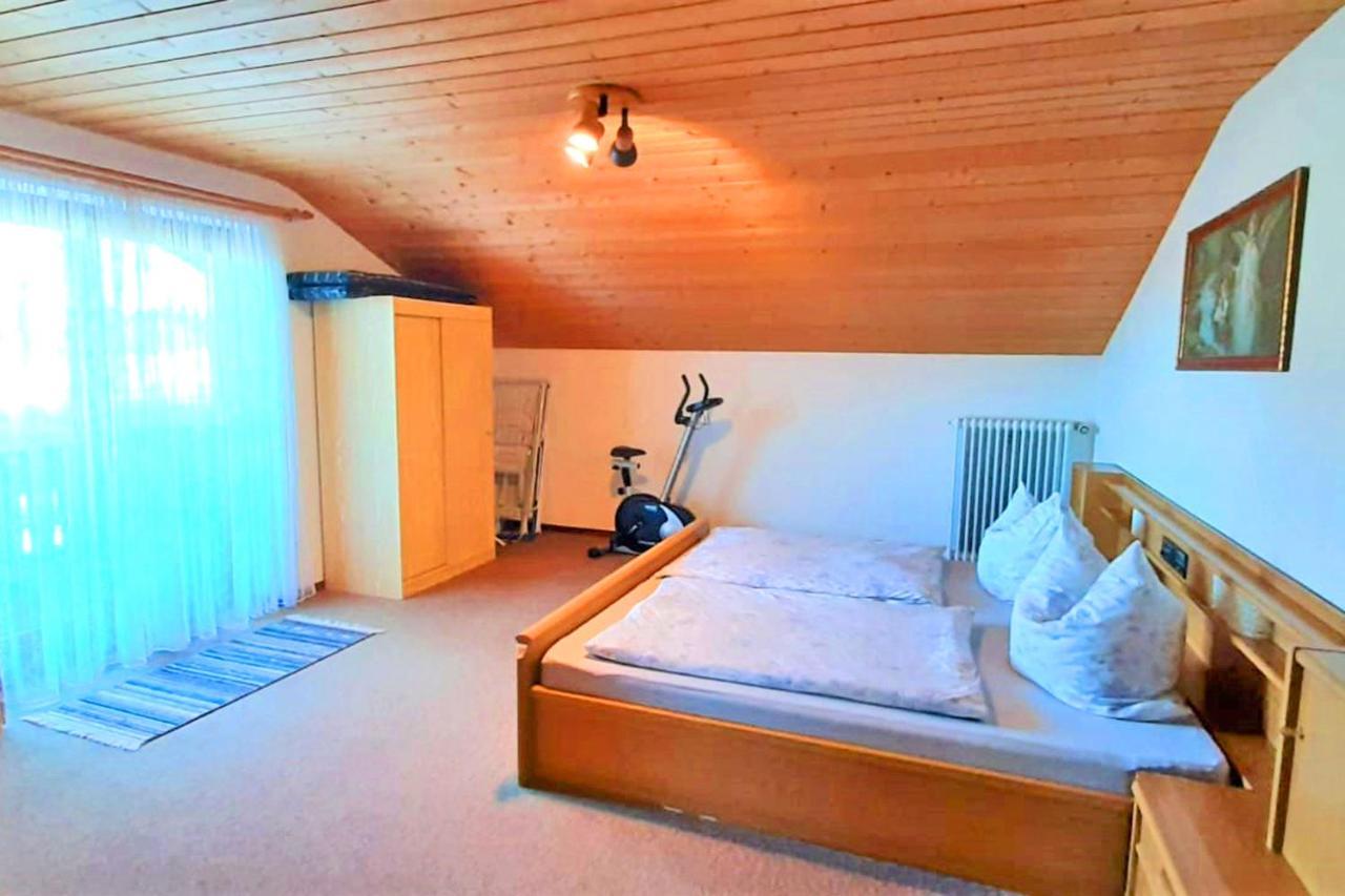 Ferienwohnung Schaeffer อัสเชา อิม คีมเกา ภายนอก รูปภาพ